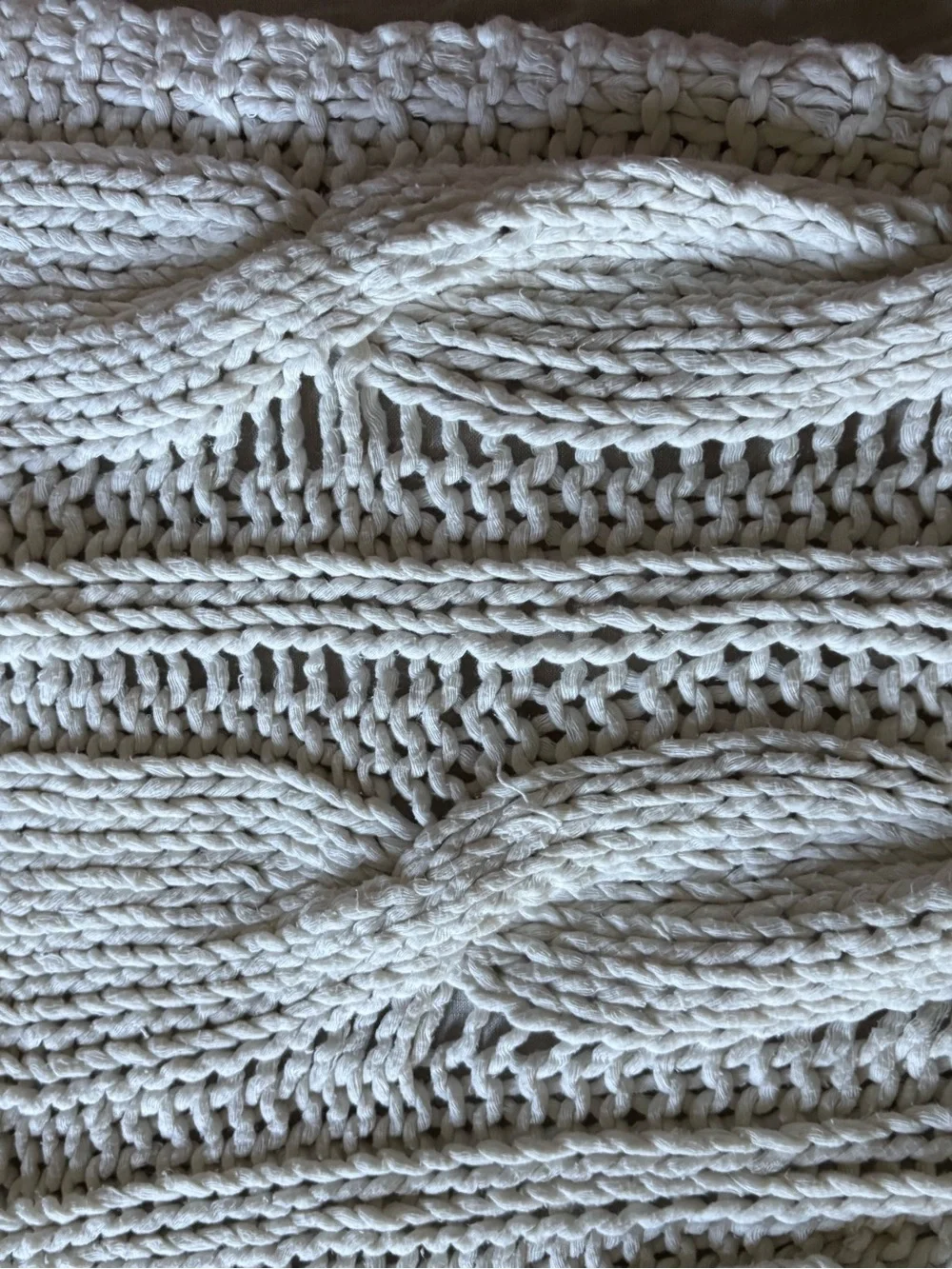 Aviva Stanoff Knit Throw - Cream - 50” x 70”
